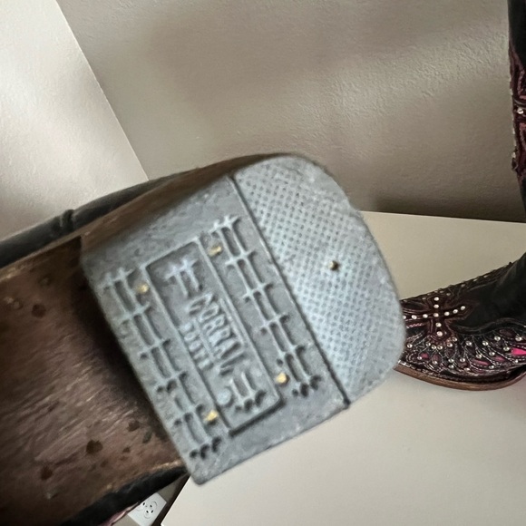 Corral Black and Pink Heeled Boots with Ornate Design - Picture 9 of 10
